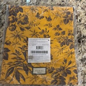 Gucci Floral Print Pouch - Yellow and Black